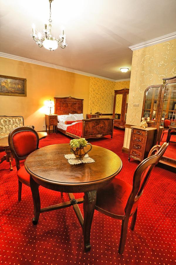 Hotel Dwor Slupia à Zarzecze  Chambre photo
