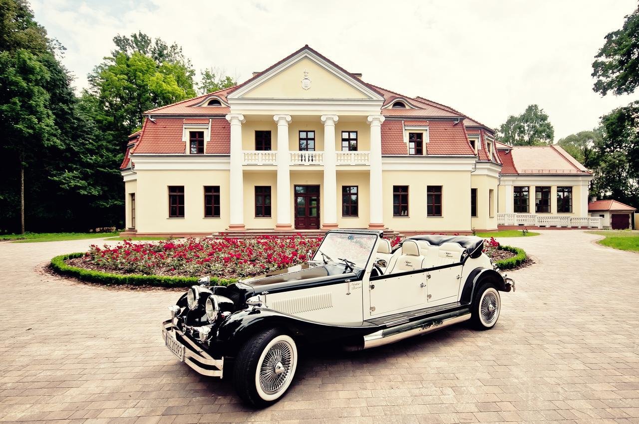 Hotel Dwor Slupia à Zarzecze  Extérieur photo